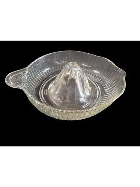 Vintage Clear Glass Citrus Juicer With Handle & Spout Ribbed Design